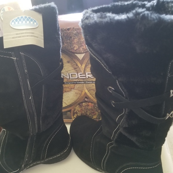 Super cute boots - Picture 3 of 6